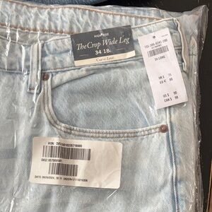 Abercrombie & Fitch High-Rise Light Blue Wide Leg Jeans